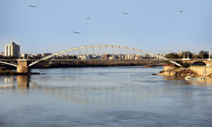 رودخانه کارون در بحران