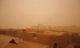 ونک در شن فرو رفت