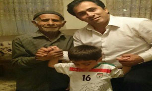 پدر داوود عابدی به خانه بازگشت +عکس