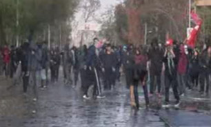 تظاهرات دانشجويان معترض در شيلی به خشونت کشيده شد + فیلم
