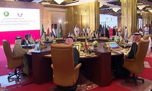 وزیرخارجه قطر: کنفرانس ژنو یمنی - یمنی خواهد بود