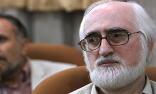 راه‌اندازی نمایشگاه‌های تخصصی کتاب روی میز بنیاد شعر و ادبیات داستانی