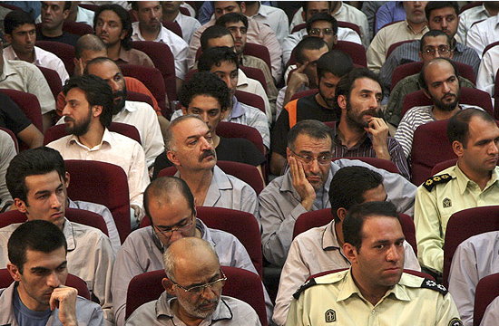 سیاسیونی که پای میز محاکمه نشستند/ چه کسانی به اوین رفته&zwnj;اند؟