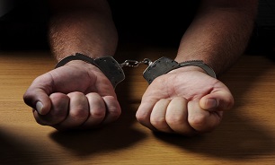 سرقت با تاکسی دربستی/ متهم: در پوشش مسافر طعمه&zwnj;ها را به حاشیه شهر می&zwnj;بردم