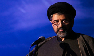 دانشگاه آزاد ۵۰۰ هزار صندلی خالی دارد