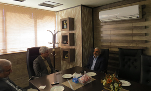 دانشگاهیان در راستای ترویج فرهنگ قرض الحسنه تلاش کنند