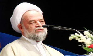 استقبال مردم خراسان شمالی از روحانی پیوند ملت با روحانیت را نشان داد