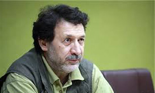 کودک و نوجوان از آثار تألیفی خالی شده است