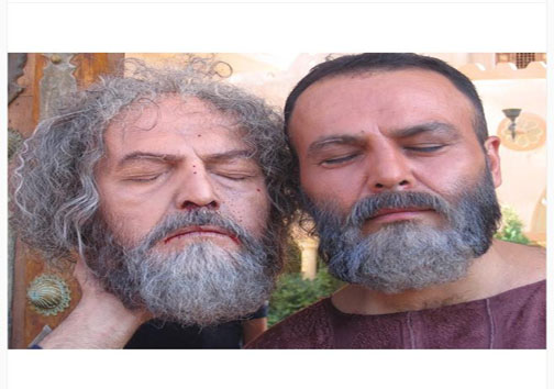 عرب نیا در کنار یک سر بریده !+عکس