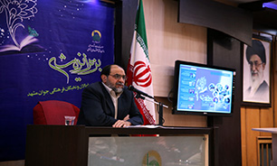 شریعتی خود را از مقلدان امام می دانست