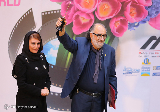 چهره هایی شاخص و جوایزی که تقدیم شد!/ برگزیدگانی که خودشان هم تعجب کردند!