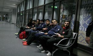پرسپولیسی‌ها با تاخیر می‌پرند
