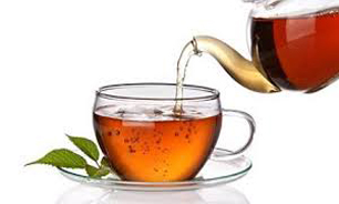 هر ایرانی سالانه ۱.۵ کیلو چای می‌نوشد/ اگر چای در آبسرد رنگ داد تقلبی است