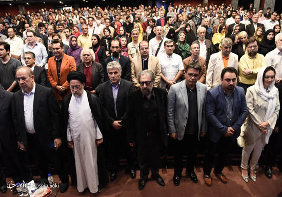 درخواست ایوبی از رئیس سازمان فرهنگی و هنری شهرداری/ تقدیر از برگزیدگان جشنواره