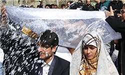 اقبال بیشتر دختران دهه ۷۰ و پسران نیمه‌ دوم دهه ۶۰ به ازدواج/ آمارهایی درباره ازدواج موقت