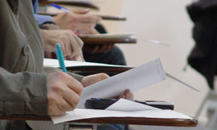 اشتهای 3 وزارتخانه برای برگزاری یک آزمون خارجی!