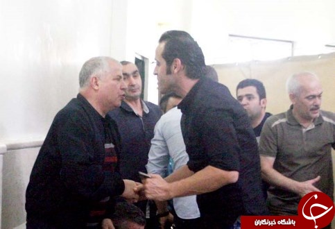 تصویری از علی کریمی و علی پروین در مراسم ختم تدارکاتچی پرسپولیس
