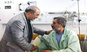 گودرزی به عیادت مایلی‌کهن رفت
