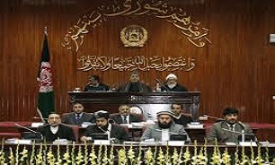 انفجار مقابل پارلمان افغانستان+ تصویر
