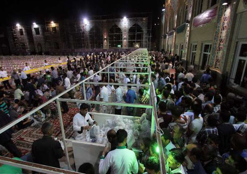 بزرگترین سفره افطاری جهان+عکس