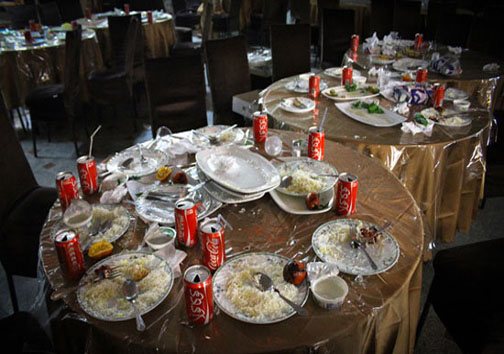 اصراف غذا در رستوران&zwnj; ها +تصاویر