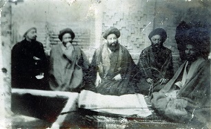 ماجرای قابلمه سیاه‌رنگی بر روی طاقچه، که گذشته یک مرجع را به یادش می‌آورد
