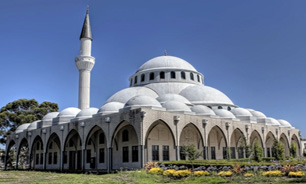 مساجد هلند در تهدید
