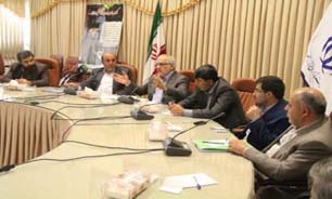 آموزش تخصصی نيروی انسانی به منظور افزايش بهره وری در دستگاههای اجرايی