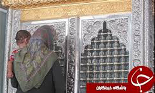 خواهر ضامن آهو، نگینی در دل کویر