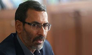 رصد مجلس در نمادهای غربی و عرفانهای کاذب امری ضروری است