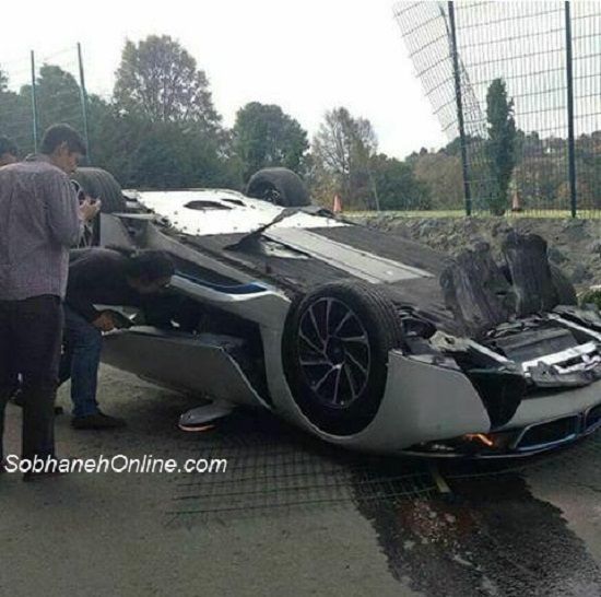 تصاویر اولین حادثه برای Bmw i8 در تهران