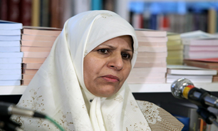 بلقیس سلیمانی: نویسنده نباید هوشمندانه تر از كتاب‌اش باشد