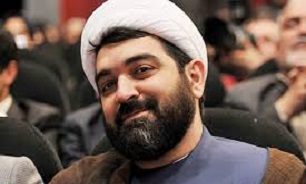شهاب مرادی: خدا پدر "نقی معمولی" را بیامرزد