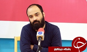 از خانه ممل آمریکایی تا روضه‌خوانی بالای منبر/ هم‌ذات‌پنداری مداح مشهور با مرد هزار چهره!