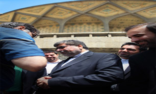 بازدید وزیر فرهنگ از بازسازی تالارهای نمایشی مجموعه تئاتر شهر