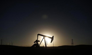 سقوط بهای جهانی نفت و آشفتگی بازار سهام چین