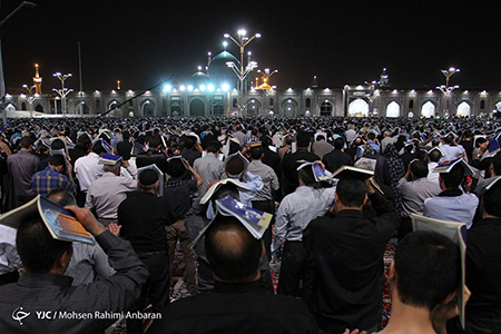 طنین فرياد الغوث الغوث در حرم مطهر رضوی