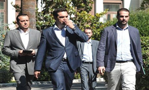 نخست وزیر یونان امروز عازم بروکسل می شود