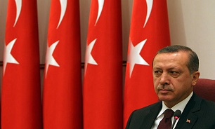 اعتراض احزاب مخالف ترکیه به وقت‌کشی اردوغان در تشکیل دولت ائتلافی