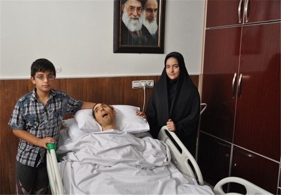 جانباز 100 درصد به لطف خداوند هنوز نفس می&zwnj;کشد
