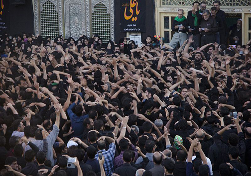 نخل برداری شهادت حضرت علی در حسینیه امام تفت+تصاویر