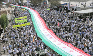 قرائت قطعنامه ای در پایان راهپیمایی روز جهانی قدس در کرمان