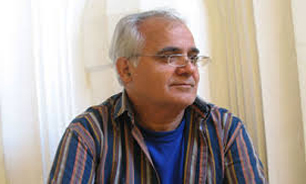 محمد‌رضا شمس: نویسنده‌ها غم‌ نان دارند/ نشر کتاب با هزینه مؤلف طبیعی نیست