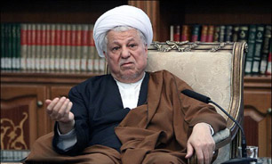 بازگشایی سفارت آمریکا در تهران محال نیست/ عربستان در مذاکرات هسته‌ای اخلال می‌کند