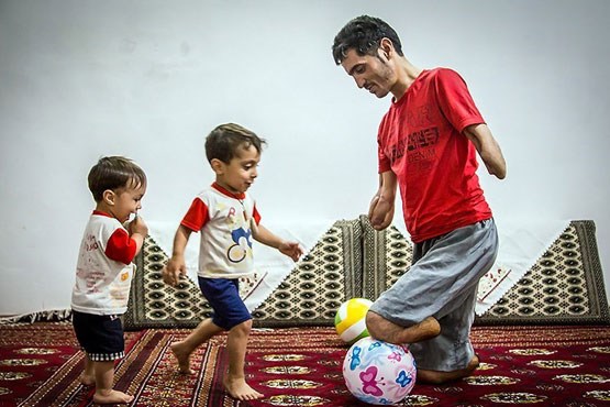 بابا دست و پا ندارد + عکس
