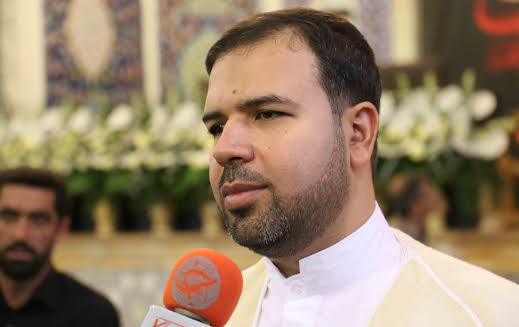 دنیای روشن ، قاری روشن دل