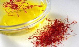 آیا نوشتن ادعیه با گلاب و زعفران سبب افزایش تأثیر آن می&zwnj;گردد؟