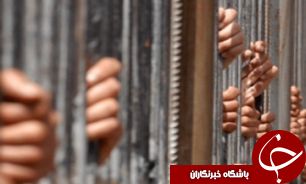 کمک نیکوکاران به خانواده‌های زندانيان در رودسر