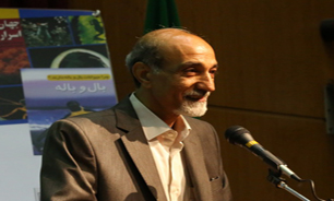 یک نویسنده بعد از 20 سال مطرح می‌شود