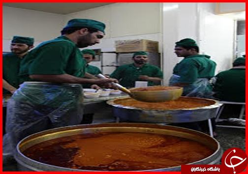 مراسم افطاری در حرم حضرت معصومه(س)+تصاویر